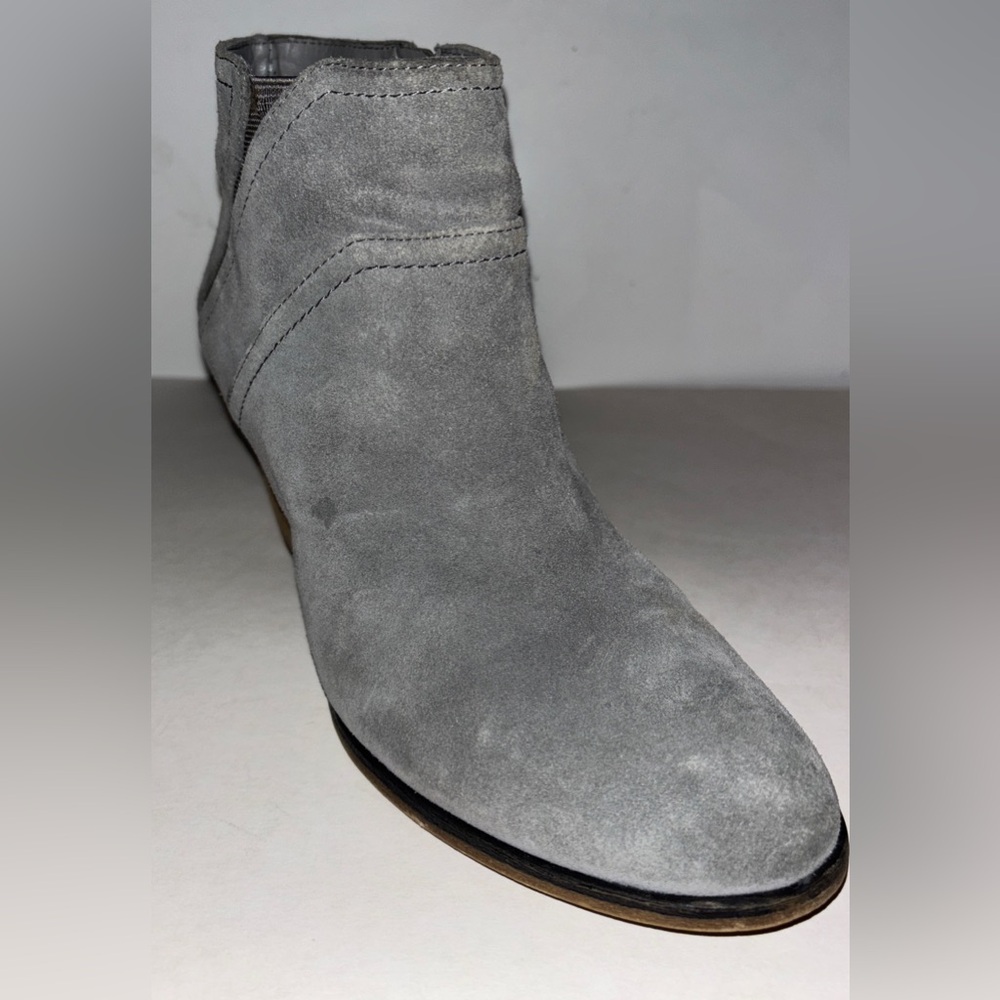 Franco Sarto Boots Womens 8 M Domino Ankle Booties Heels Zipper Gray Leather‎